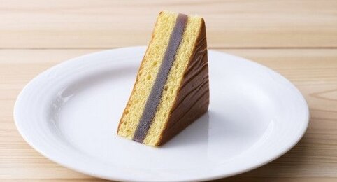 ジブリパークで販売の和菓子「シベリア」で木片混入！去年ラムネでやらかしたばかりなのに･･･