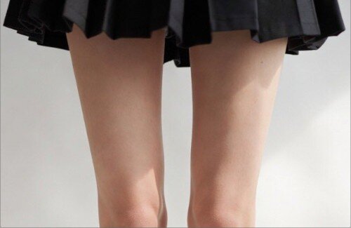 【画像】「Z世代の足」と「平成の足」を比較ｗｗｗｗｗｗｗ