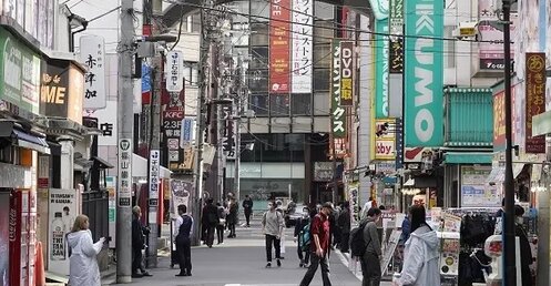 秋葉原の キャッチ が自粛後に過激化 胸や下半身を見せるなどして勧誘する場合も オタク Com オタコム 秋葉原の キャッチ が自粛後に過激化 胸や下半身を見せるなどして勧誘する場合も オタク Com オタコム