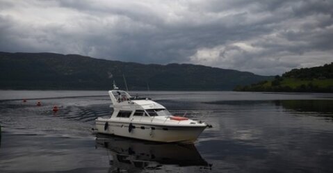 【！？】ネス湖が記録的定水位に！→ネッシーハンターさん「干上がり続ければ、ネッシーが水面から頭をだすかも」