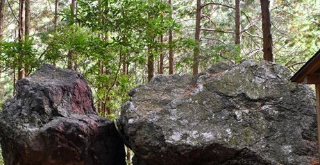 クソ大学生6人が受験生に人気の観光資源『ゴトゴト石』を使用不能にして略式起訴、学校などは明かされなかったのにバカなおかげでバレる