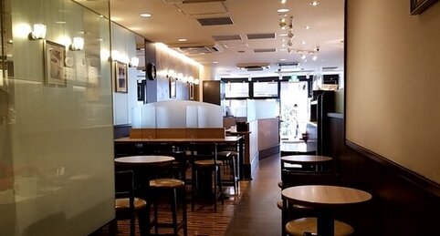 クレーム覚悟で『全席タバコOKカフェ』を展開した社長さん、大成功する