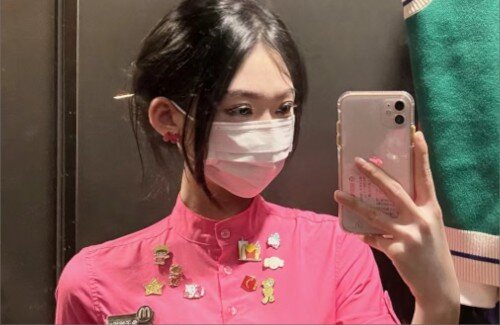 【エッッ】中国のマクドナルド店員、あまりにもセクシーｗｗｗｗｗｗｗｗｗｗｗｗ
