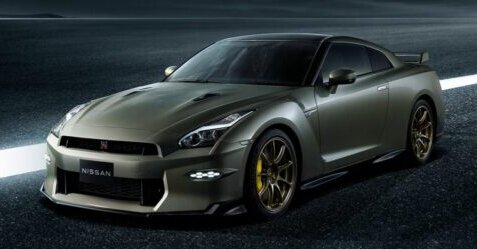 男女が選ぶかっこいいと思う国産車ランキングが発表！1位は…