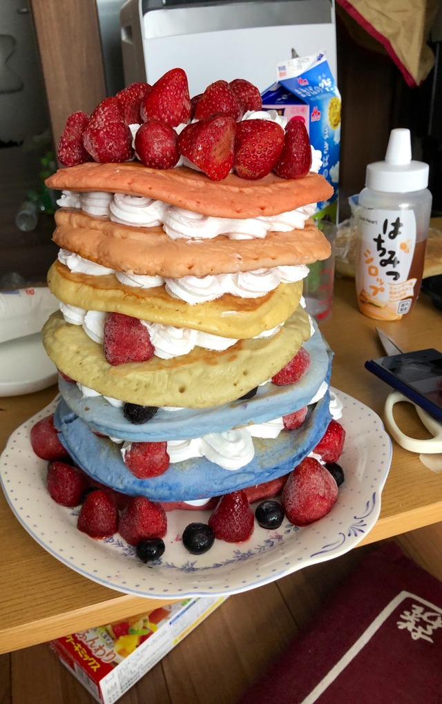 large#EnZZJeSXYAICC36