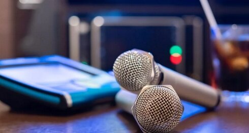 カラオケで歌うと“老害認定”される楽曲はコレらしいぞｗｗｗｗ