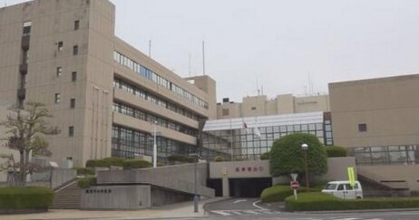 先月調理段階で金属が見つかった給食センター、今度はみそ汁にカタツムリ混入…