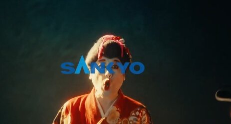 パチンコ『シンフォギア』のCM、ザコシに続きコウメ太夫を採用し呆れられる…