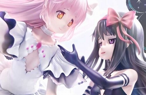 まどマギ「アルティメットまどか＆悪魔ほむら」お値段10万越えの高額フィギュアが発売ｗｗｗｗ