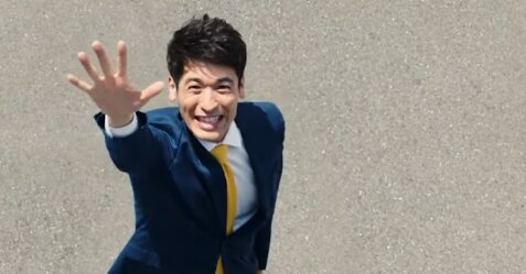 不正請求問題のビッグモーターさん、CMで起用していた佐藤隆太さんから切られるｗｗｗｗ