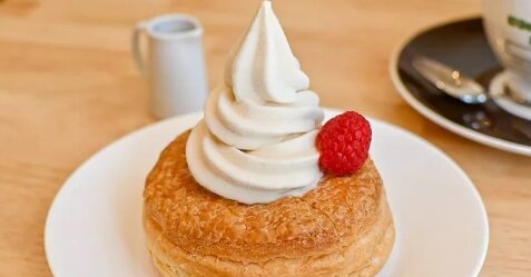 『コメダ珈琲店』が1000店到達！ミニシロノワールが半額になるキャンペーンが本日から実施されてるぞおおおおお