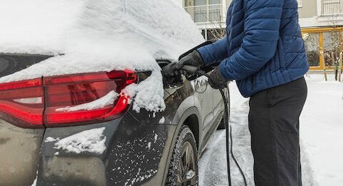 スイス、電気がなさすぎて電気自動車が終わる「不要不急の使用制限」
