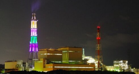 テスラワイヤレス充電器