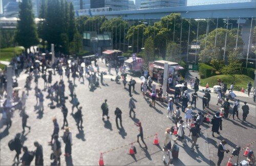 コミケ106、2日間で25万人が来場！！前回から5万人減