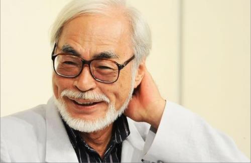 宮崎駿監督『手入れが面倒になったから髭を全部剃った』