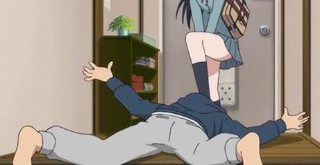 【変態速報】JCに顔を踏んでもらう“踏み活”をしようとした男性、勢い余って脚を舐めてしまい逮捕