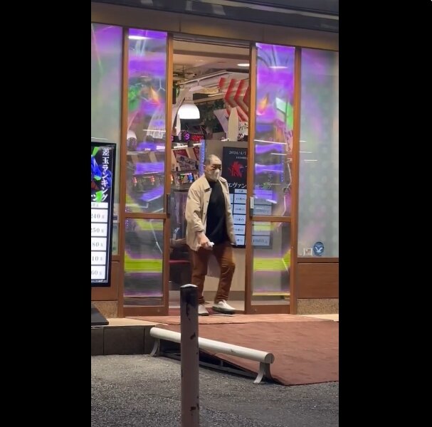 2024y04m08d_214801613