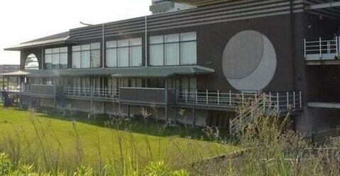 バーベキューを開いた専門学校さん、炭などに消毒用アルコールを混ぜて生徒炎上