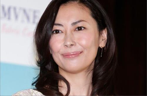【訃報】俳優の中山美穂さんが死去・・・自宅で死亡しているのが見つかる