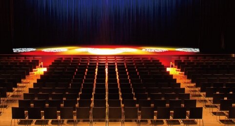 ついにイベント収容規制解除へ！満席声出しが可能になるぞおおおお