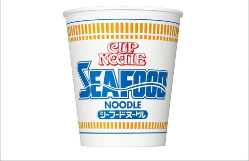 シーフード味のカップ麺を食べた[ホロライブEN]のIRyS『神やん…これが本物の味なのか』