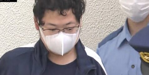 足首に小型カメラを装着した高校教師さん、JKの盗撮をして現行犯逮捕に