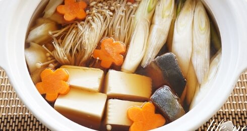 好きな鍋つゆは何？→1位『キムチ鍋』2位『ごま豆乳鍋』3位『寄せ鍋』という結果に！