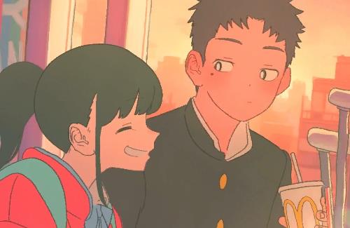 マクドナルド公式さん、学生同士のイチャイチャ動画を公開