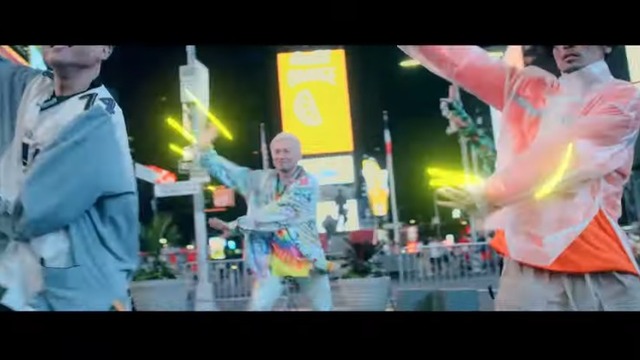 2019y07m23d_081118378