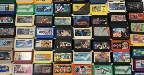 任天堂がファミコンカートリッジを思わせるデザインの商標出願！ファミコンは今年で40周年