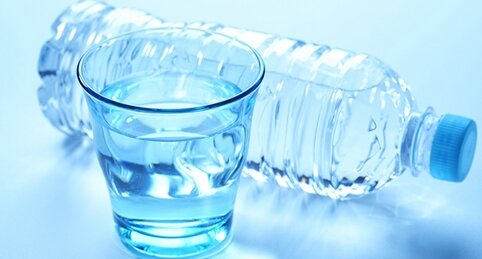 【怖い】次亜塩素酸ナトリウム入りの水が大阪のレストランで16名に提供され数名が救急搬送される