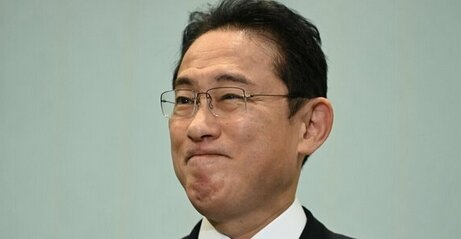 首相・自民党幹部「給与増額改正案の修正は難しいわー自主返納しかないなー」どうせ1回だけ返すだけのポーズだと話題