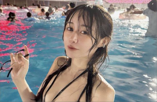 【画像】たぬかなさん、初ナイトプールで水着を披露ｗｗｗｗｗｗｗｗ