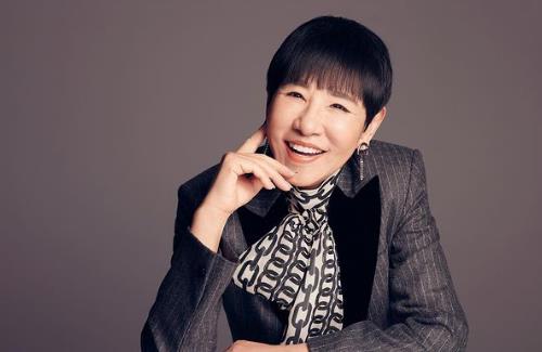 【画像】アッコさんかなり老けたな…別人みたいだ