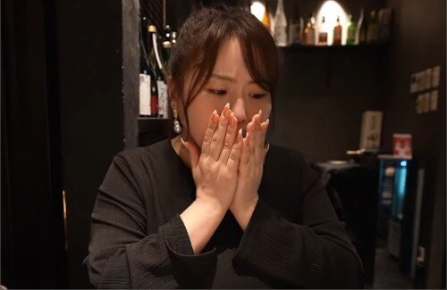 セクシー女優さん『「シコってました」はいいけど、「お世話になってました」報告は不快』