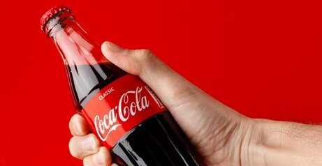 「瓶コーラが販売終了」というウソ情報が拡散されるもコカ・コーラ社がそれを否定！「そのような事実はなく、予定もない」