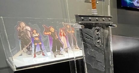 スクエニカフェ公式Xアカウントさん、諸事情で凍結されフォロワーもリセットされてしまう…