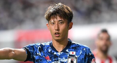 本田圭佑氏にダメ出しされた伊藤選手に批判殺到、SNSも荒れる･･･