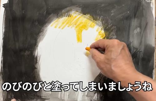 絵画講師さん『100均のクレヨンと墨汁を使って描いてみました』→そうはならんやろ…