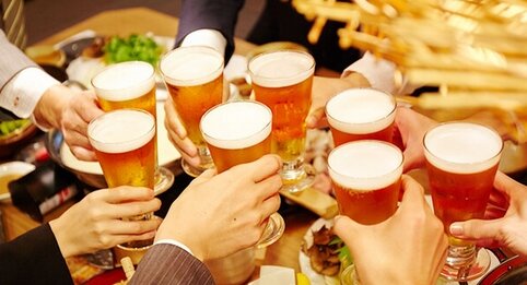 『忘年会』3年ぶり復活の流れに憂鬱な人たちの声「そのままなくなれば･･･」「いい思い出はない」