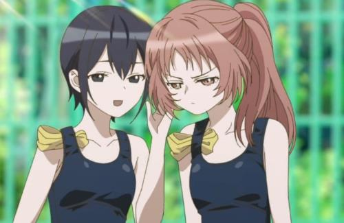 【画像】アニメのスク水もスパッツタイプになってしまう…