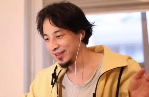 ひろゆきが「スシロー」で寿司を食ってるだけの動画が1000万再生ｗｗｗｗｗｗｗ