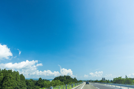 paku729-12774_TP_V