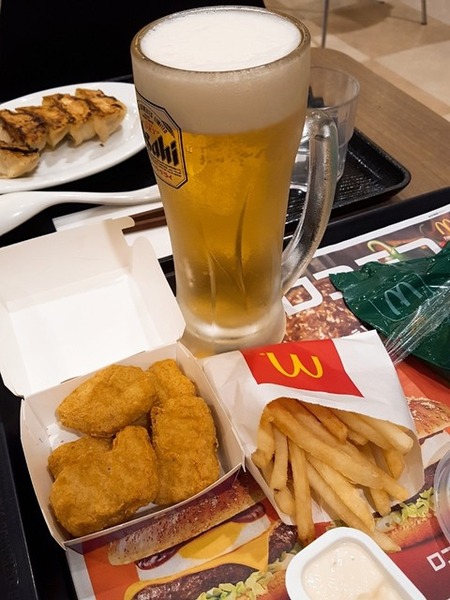 マクドナルドってそろそろアルコール置いてもいいだろ