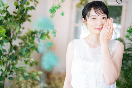 映画のタイトルの一部を「人妻」に変えていやらしくしろ