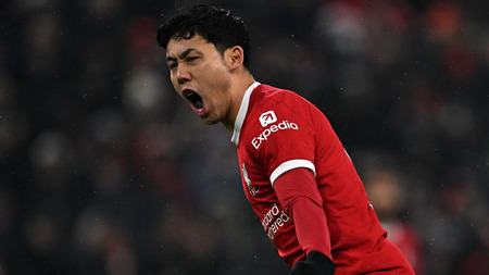 遠藤航、伝説の水になってしまうwwwwwwwwwwwwwww