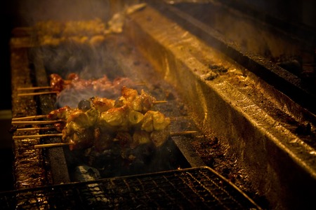 焼き鳥で一番旨いのは「ぼんじり」で確定として、次点はなんやろか？