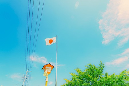 カンニング竹山「日本国旗が嫌いな人への侮辱なんじゃないですか？この人たちの気持ちはどうするんですか？」