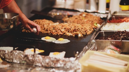 焼きそば専門店が少ない理由