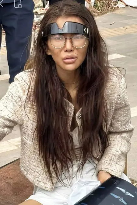 【悲報】パパ活女さんカンボジアに行って薬漬け&骨折で帰国ww